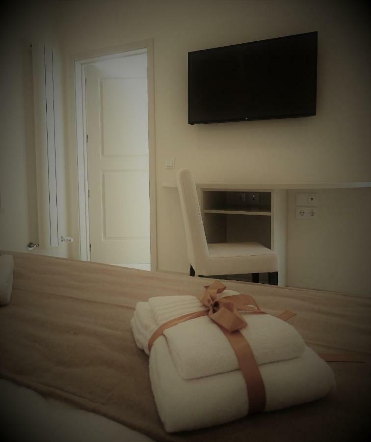 לאגוּ‏ש Bowen, Luxury Suites מראה חיצוני תמונה