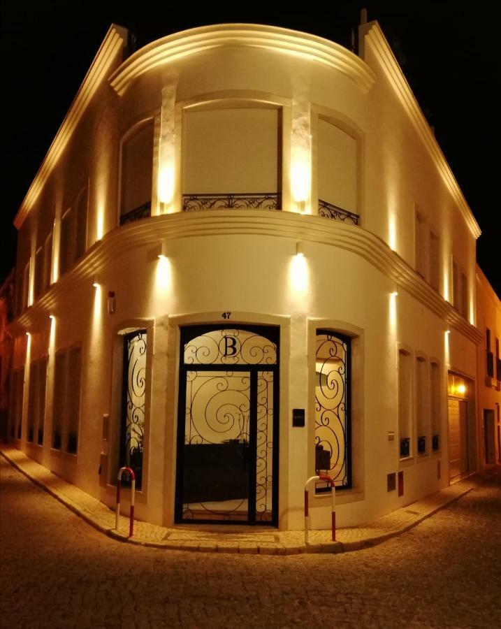לאגוּ‏ש Bowen, Luxury Suites מראה חיצוני תמונה