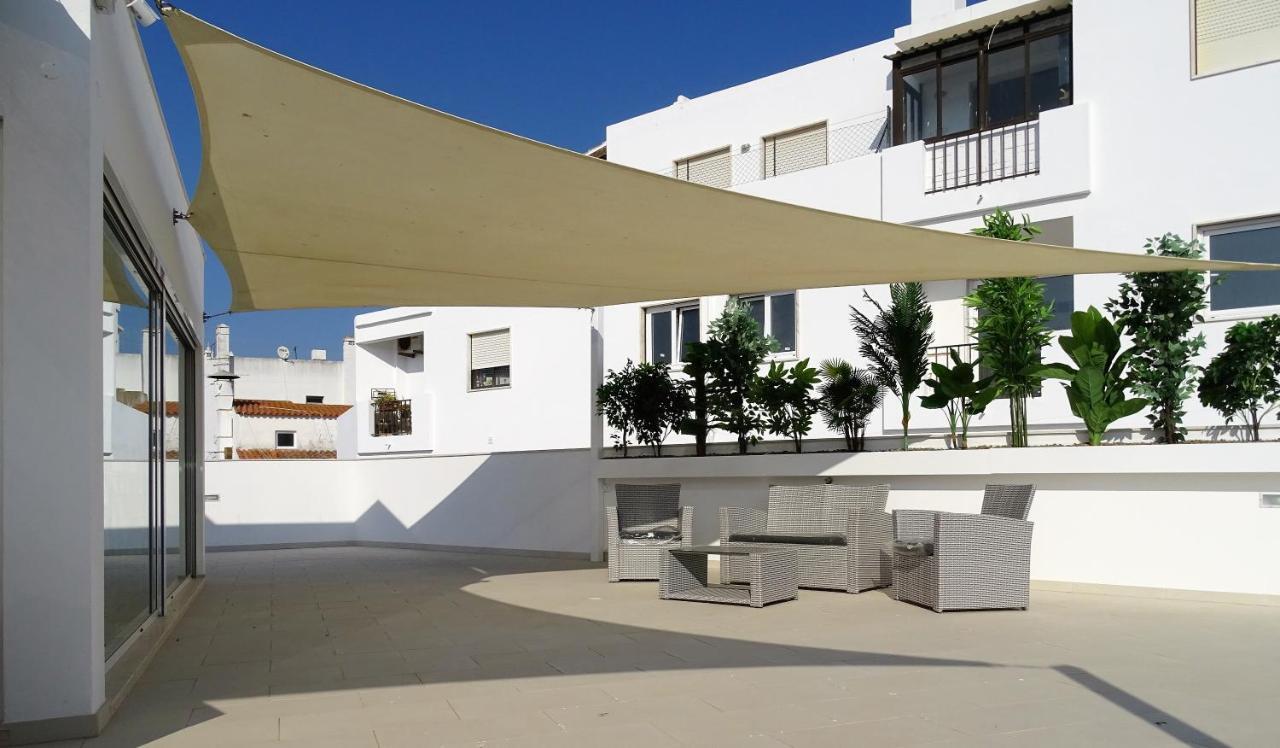 לאגוּ‏ש Bowen, Luxury Suites מראה חיצוני תמונה