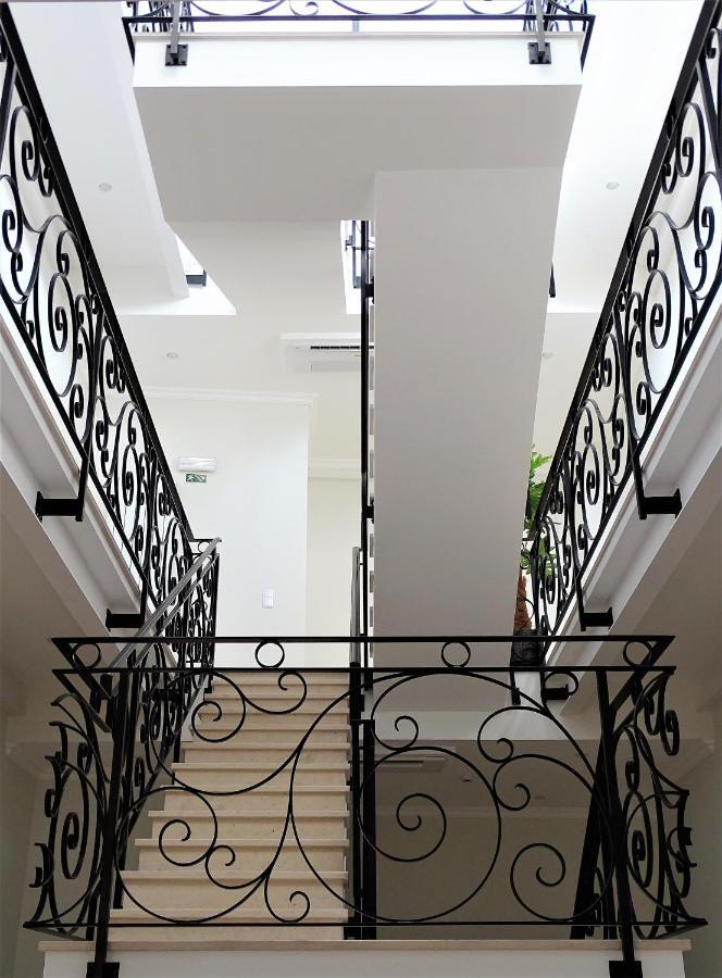 לאגוּ‏ש Bowen, Luxury Suites מראה חיצוני תמונה